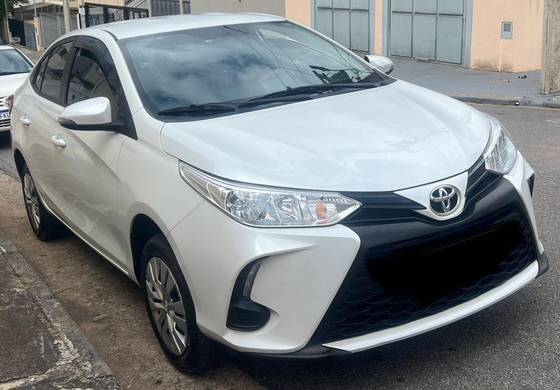 TOYOTA YARIS 1.5 16V FLEX SEDAN XL MULTIDRIVE